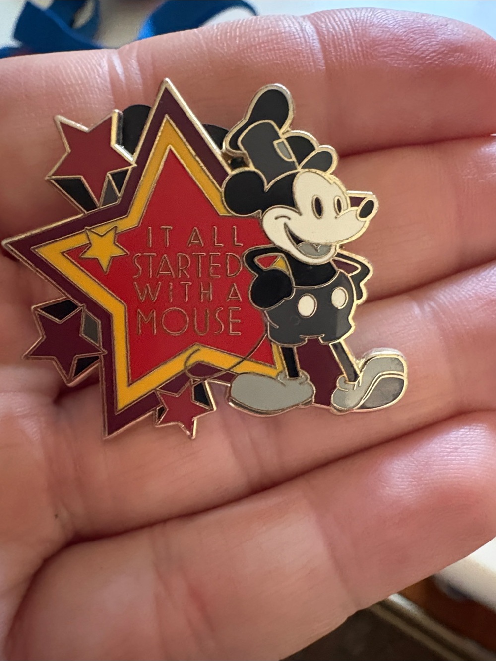 Mickey Mouse Star Pin - it all started with a mouse - adventures by Disney pin